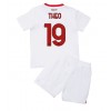 AC Milan Theo Hernandez #19 Bortedraktsett Barn 2022-23 Kortermet (+ korte bukser)